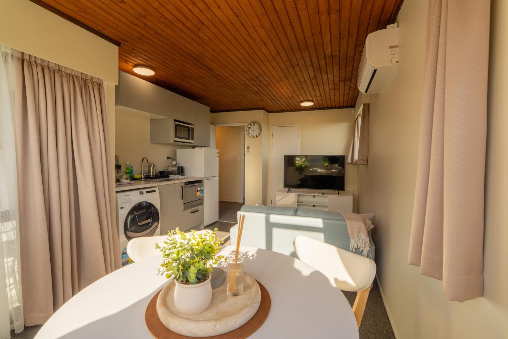 Вилла Cosy Unit With Incredible Views & Sky Tv Уонгануи Экстерьер фото